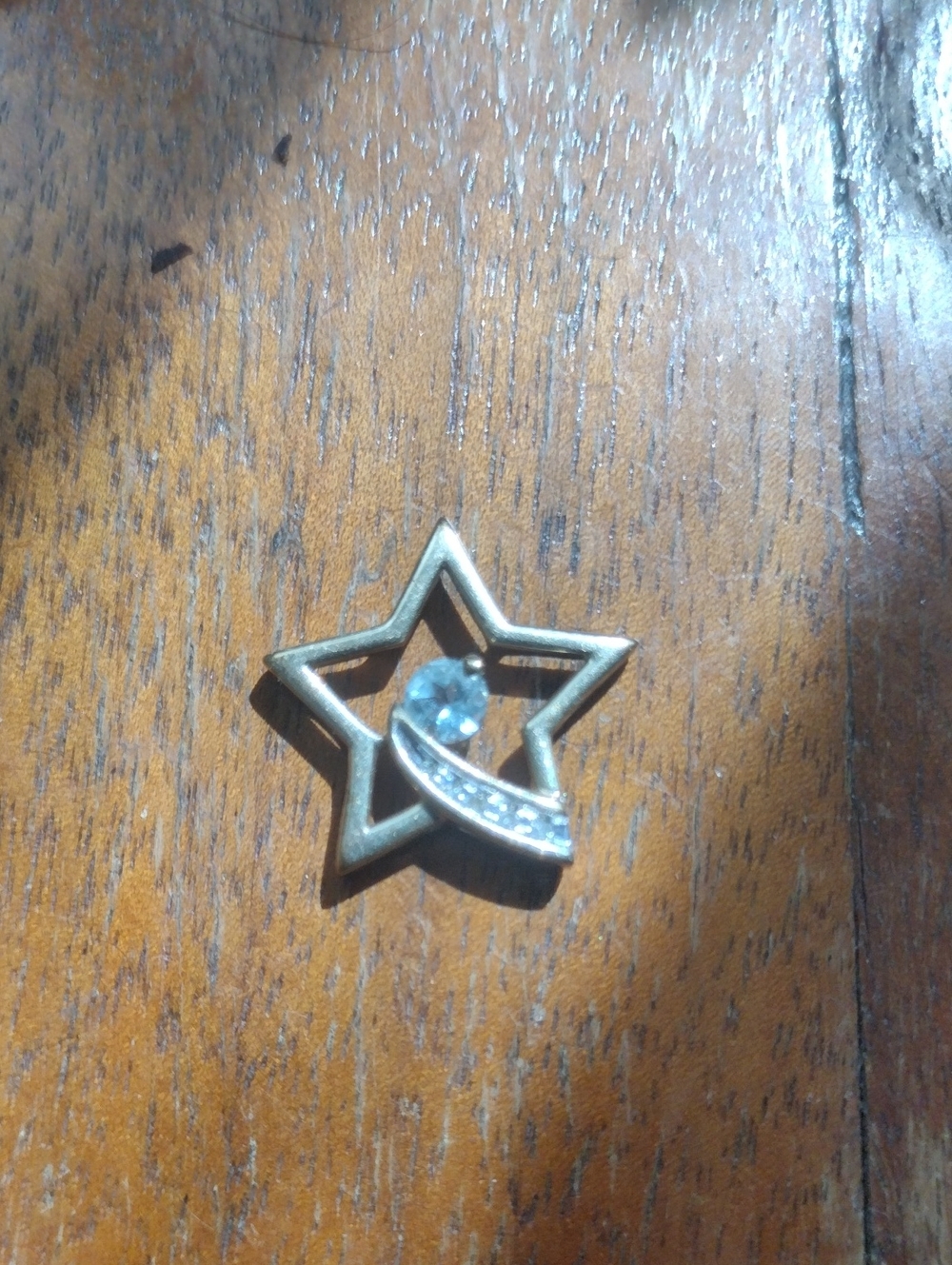 10K Yellow Gold Aquamarine And Diamonds Star Pendant